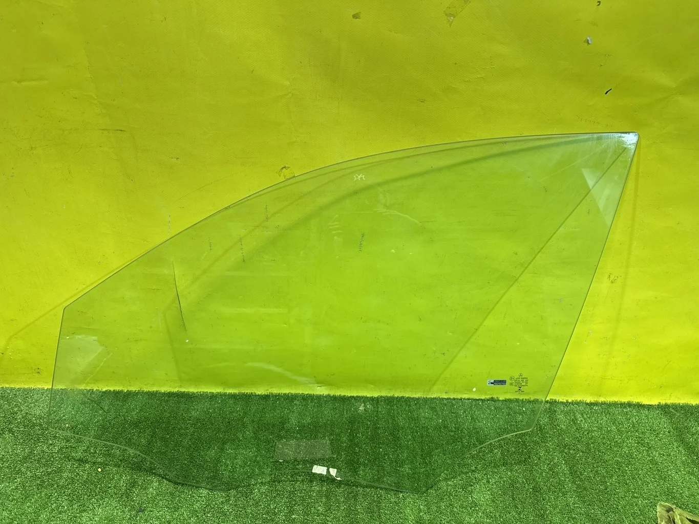 Стекло двери передней левой  MERСEDES BENZ GLC Coup (С253) 2016 A2537256700 40409