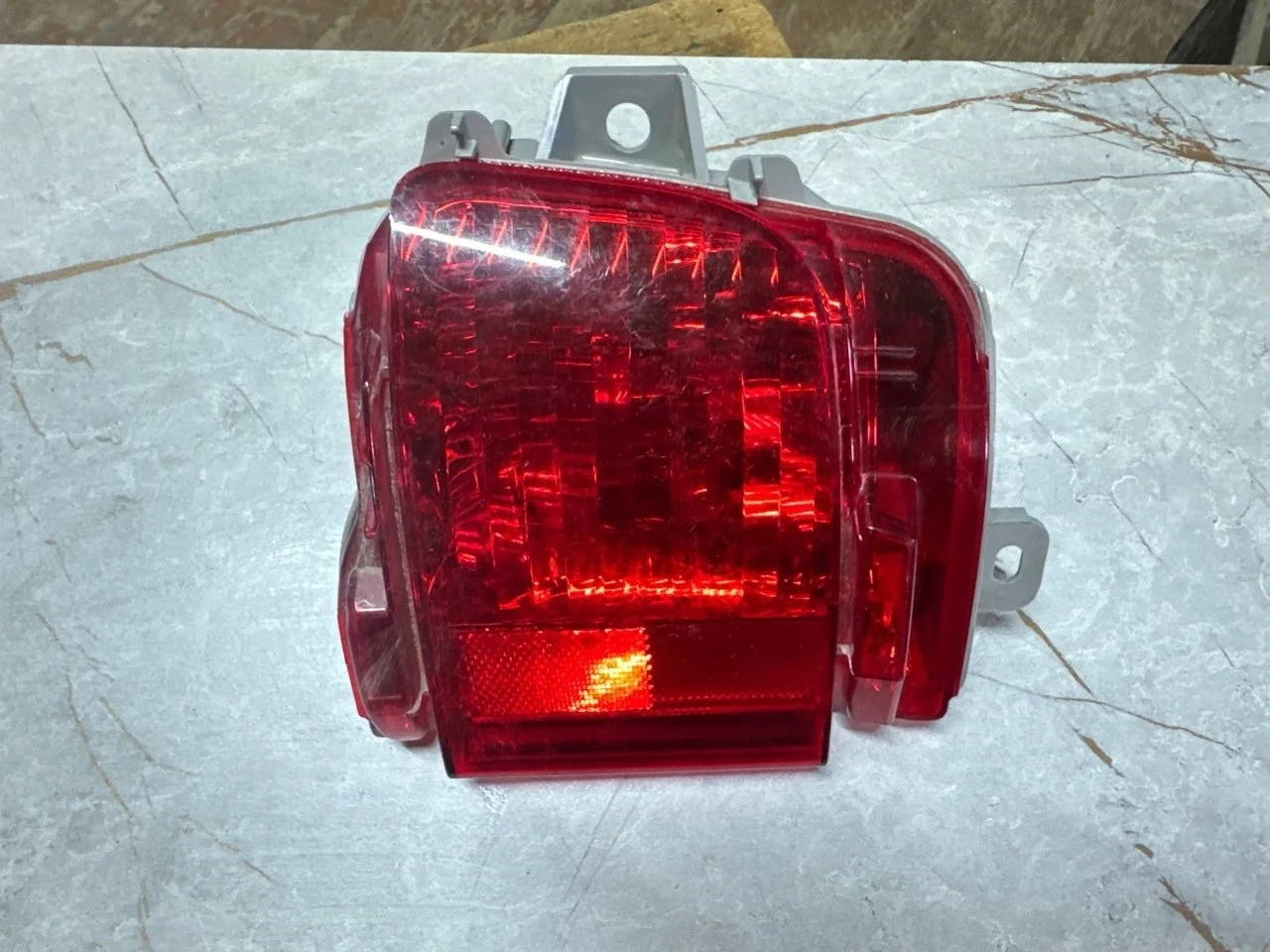 Фонарь ПТФ в бампер Toyota Land Cruiser 2015 8145760070 J200, задний правый