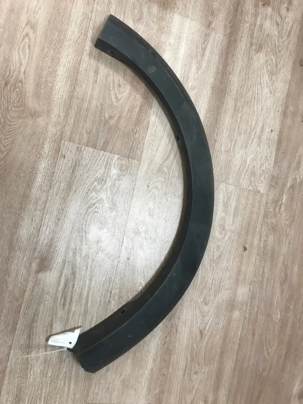 Молдинг крыла Renault Sandero 2008-2011