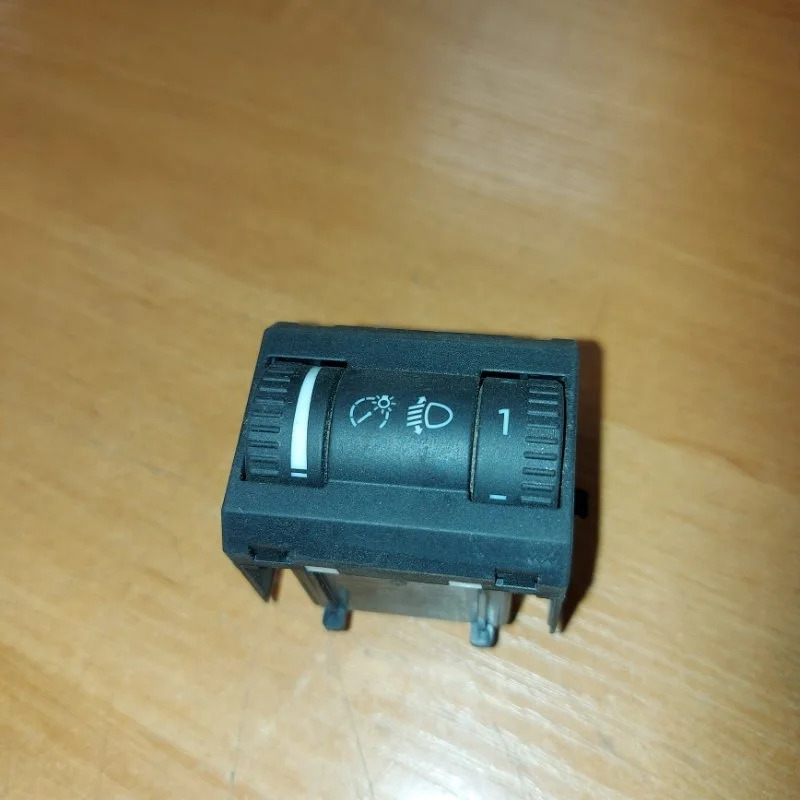 Блок управления светом Skoda Octavia 2008-2013 A5