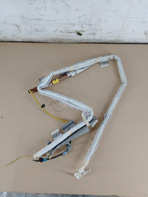 Подушка безопасности шторка лев. Toyota Corolla 2006-2012 150