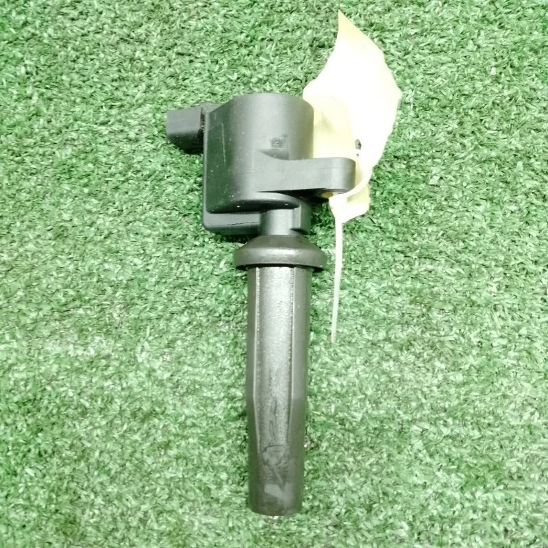 Катушка зажигания Ford Focus 2004-2011