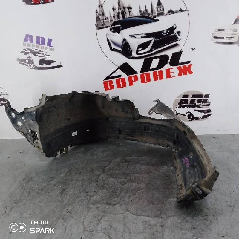 Подкрылок Nissan X-Trail 2007-2015 T31