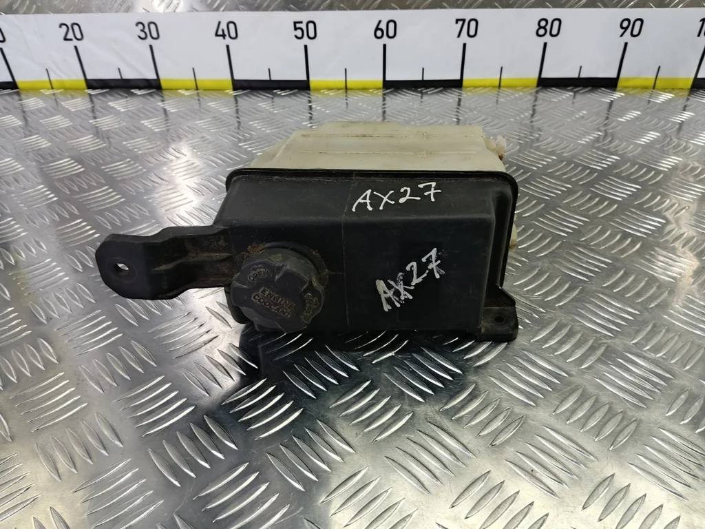 Бачок расширительный Hyundai SANTA FE II (2005—20