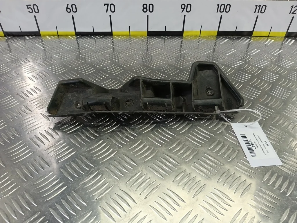 Кронштейн бампера передний Renault Master III (20