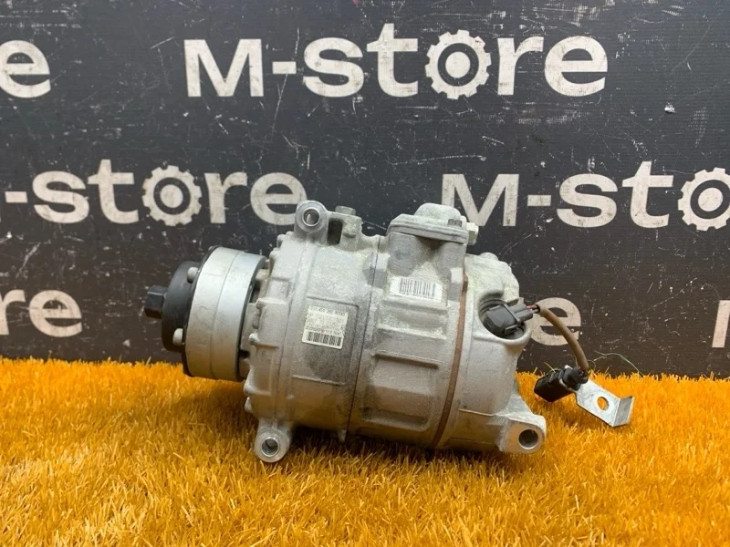 Компрессор кондиционера Audi Q7 2008 4E0260805AS 4L BAR