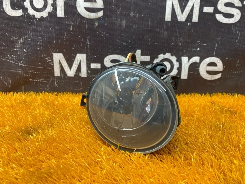 Фара противотуманная Volkswagen Tiguan 2011 1T0941699C 5N CCZ, левая