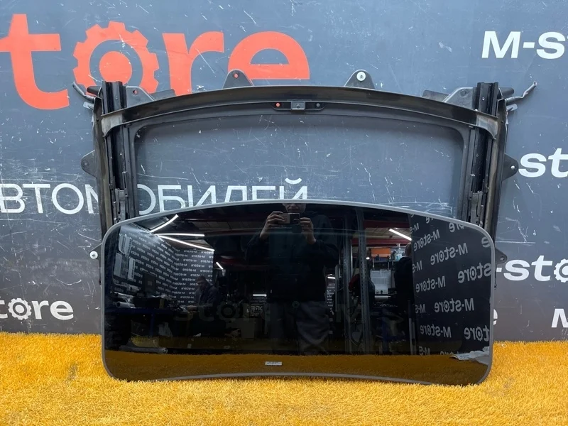 Люк Land Rover Discovery 2005 EED500023 L319 406PN