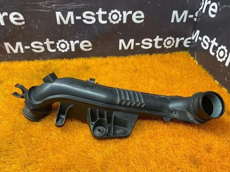 Патрубок интеркулера Audi A4 2010 8K0145673AK B8/8K CDHB, левый