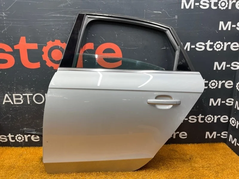 Дверь Audi A4 2012 8K5833051D B8/8K CDNB, задняя левая