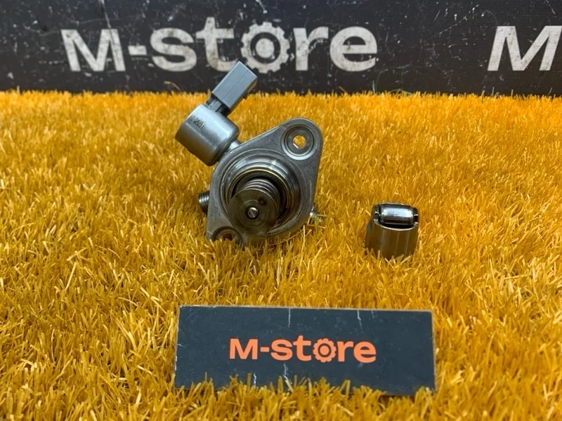 ТНВД Bmw 7-Series 2009 13517595339 F02 N63B44A