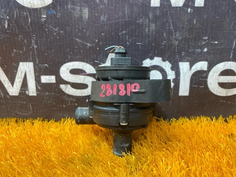 Помпа дополнительная Mercedes-Benz V-Class 2012 A6398350064 W639 272.978