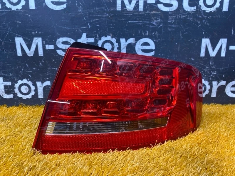 Фонарь задний Audi A4 2010 8K5945096K B8/8K CDHB, правый