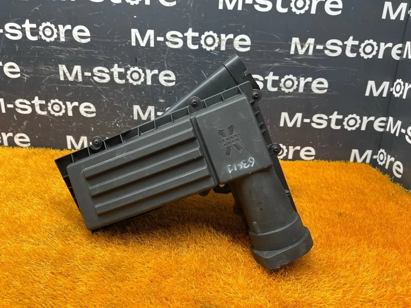 Корпус воздушного фильтра Volkswagen Tiguan 2011 1K0129620D 5N CCZ