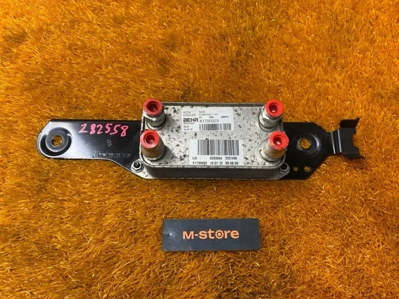 Теплообменник Mercedes-Benz C-Class 2012 A0995001100 W204 271.860