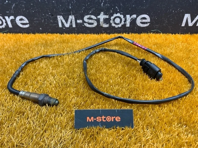 Датчик кислорода Audi Q7 2008 079906262G 4L BAR