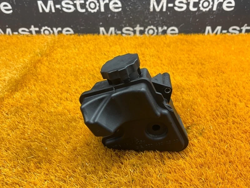 Бачок гидроусилителя Mercedes-Benz Cls-Class 2006 A0004602583 W219 273.960