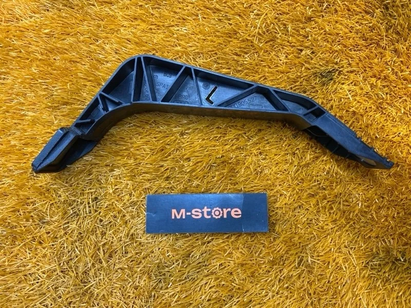 Кронштейн радиатора Audi Q3 2012 8U0805527 8U CPSA, левый