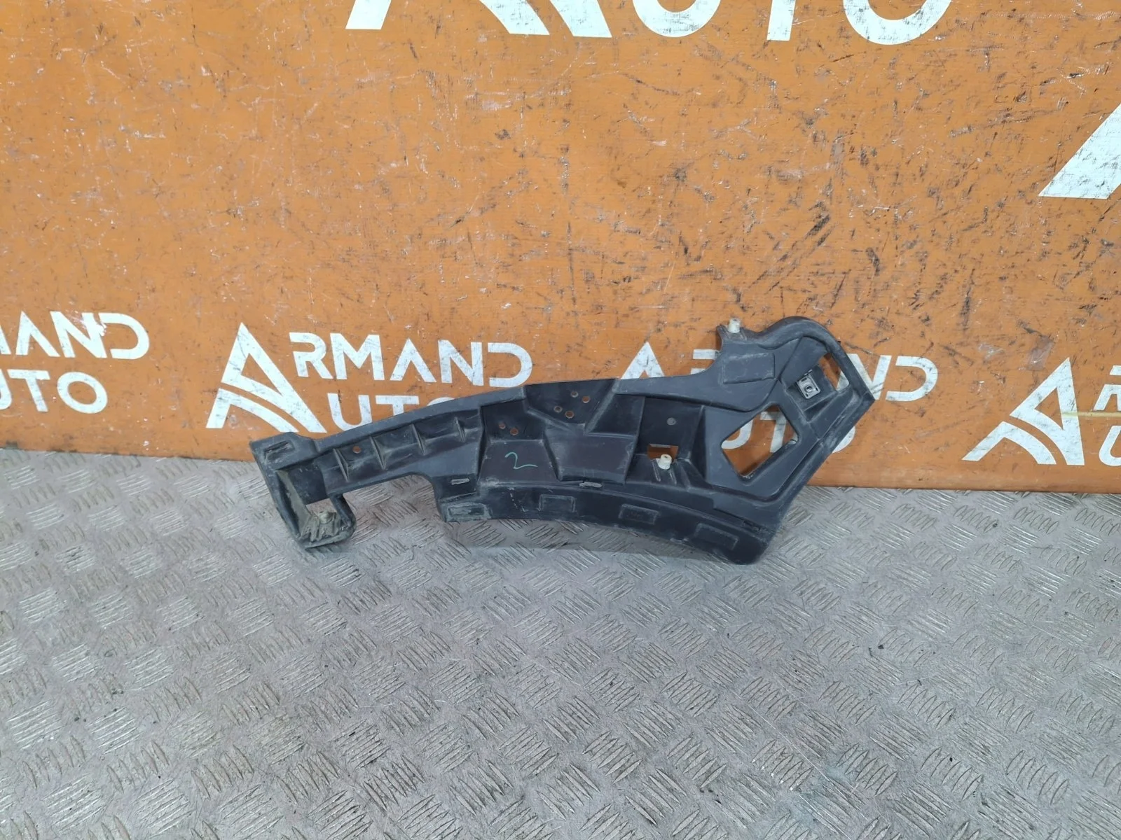 Кронштейн бампера Land Rover Range 2012-2017 4 L405