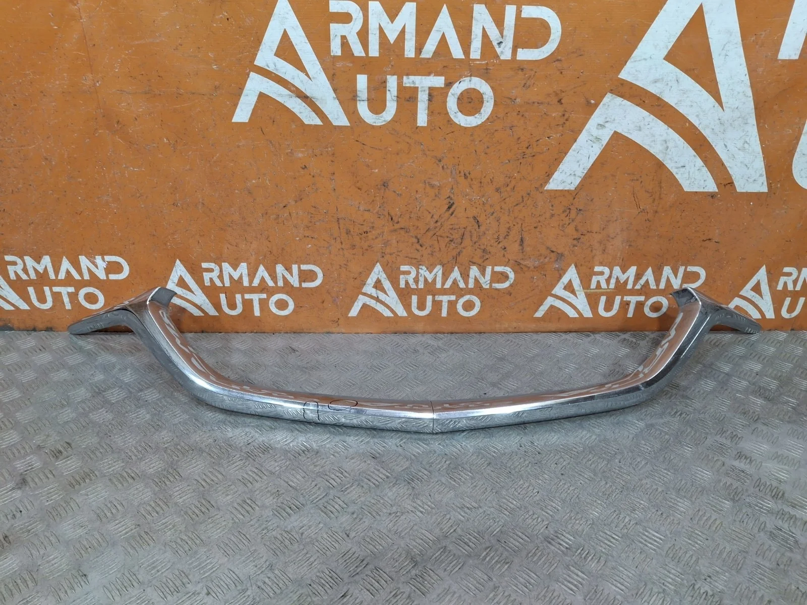 Накладка решетки радиатора Mazda CX-5 2017-нв