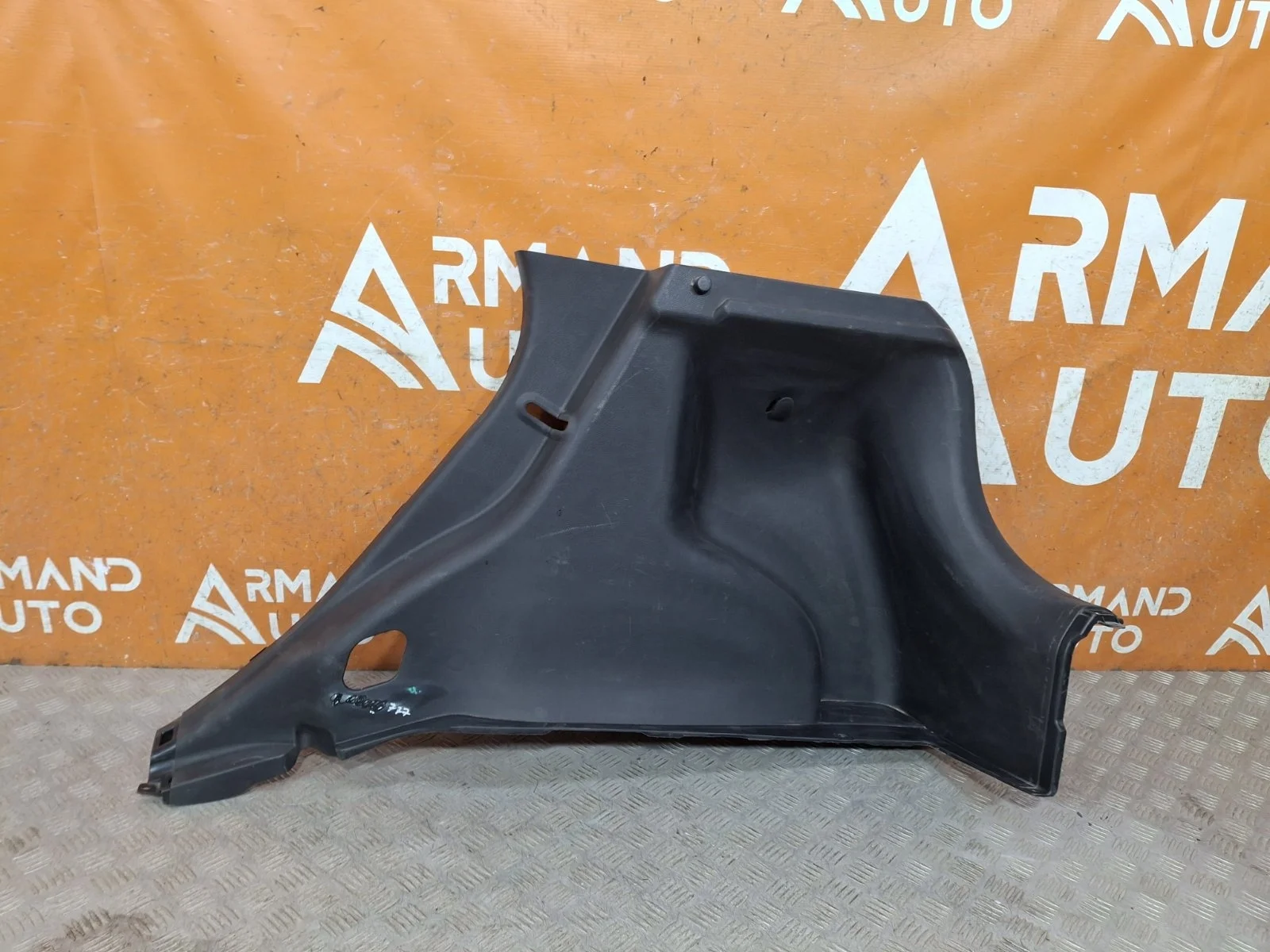 Обшивка багажника Kia Rio 2011-2017 3 QB