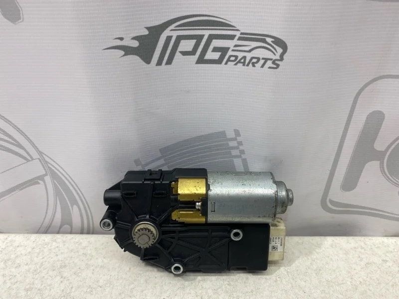 Моторчик люка Mercedes-benz ML 2013 W166