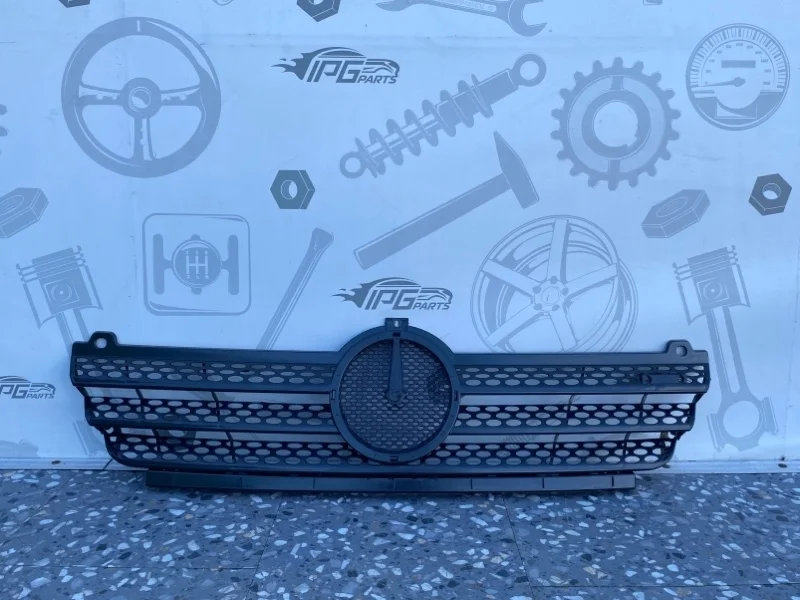 Решетка радиатора Mercedes-benz Sprinter Classic W909