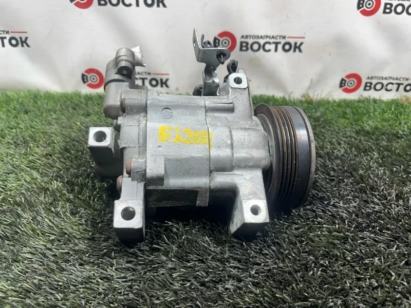 Компрессор кондиционера Subaru Legacy 73111FG002 BL4 EJ204
