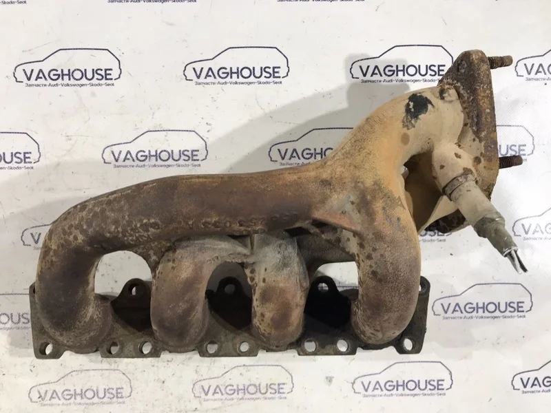 Коллектор выпускной Volkswagen Passat B5 3B2 1.8