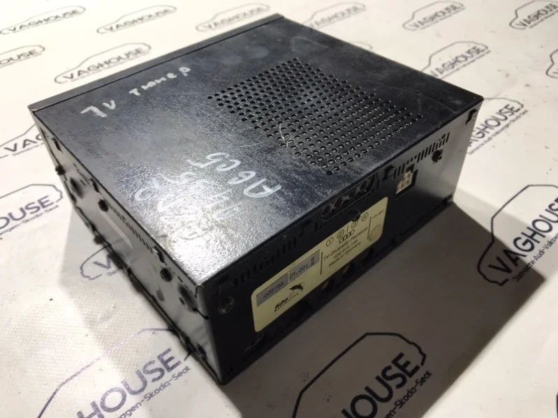 Тв тюнер Audi A6 С5 2002