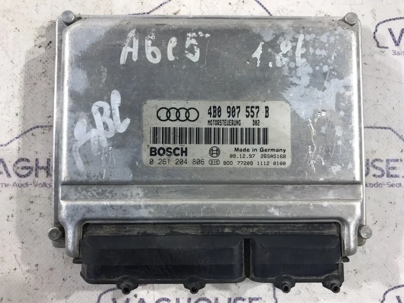 Блок управление двигателя Audi A6 C5 4B 1.8T 2000