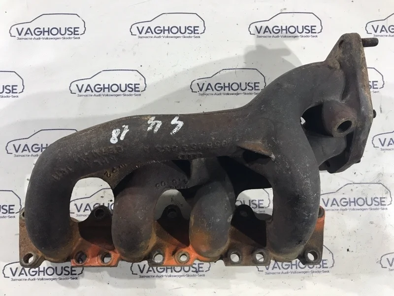 Коллектор выпускной Volkswagen Passat B5 3B2 1.8