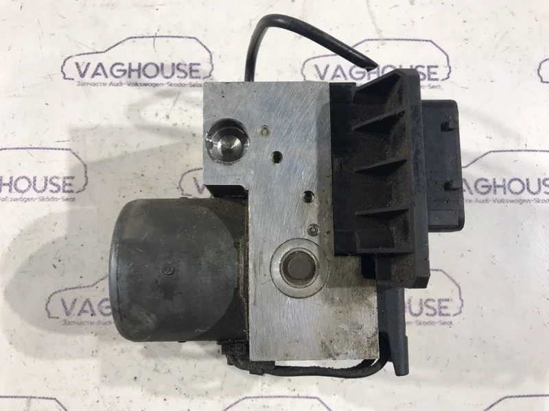 Блок abs Audi A4 B5 8D2 2000
