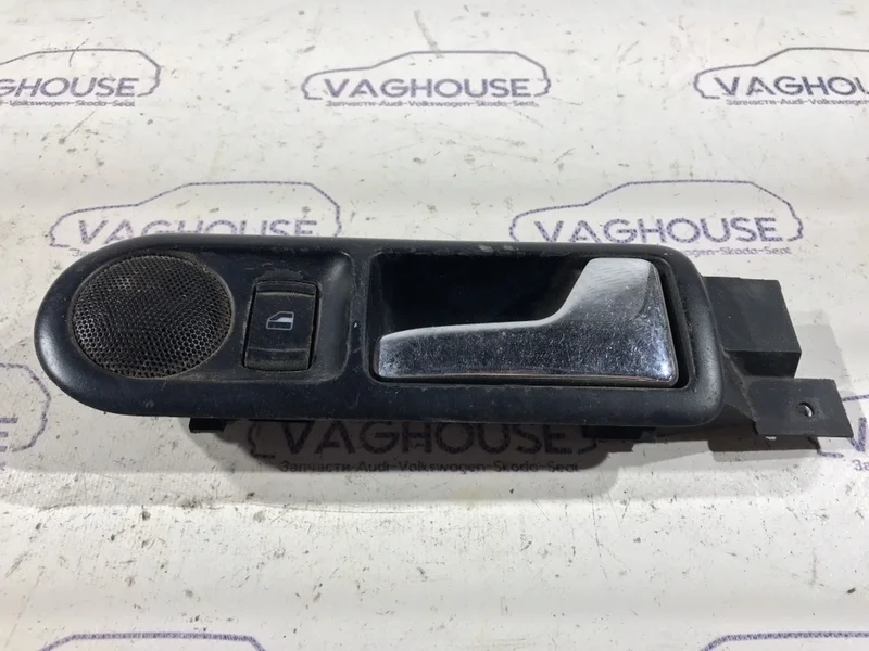 Ручка двери внутренняя задняя правая Volkswagen