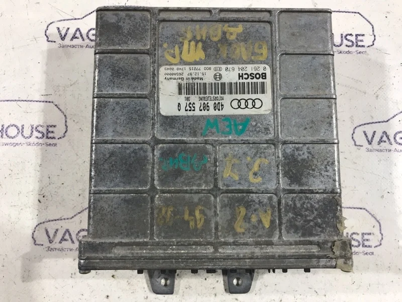 Блок управление двигателя Audi A8 D2 4D 3.7 1998