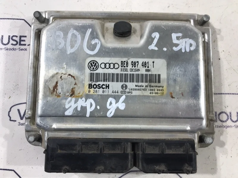 Блок управление двигателя Audi A6 С5 2002