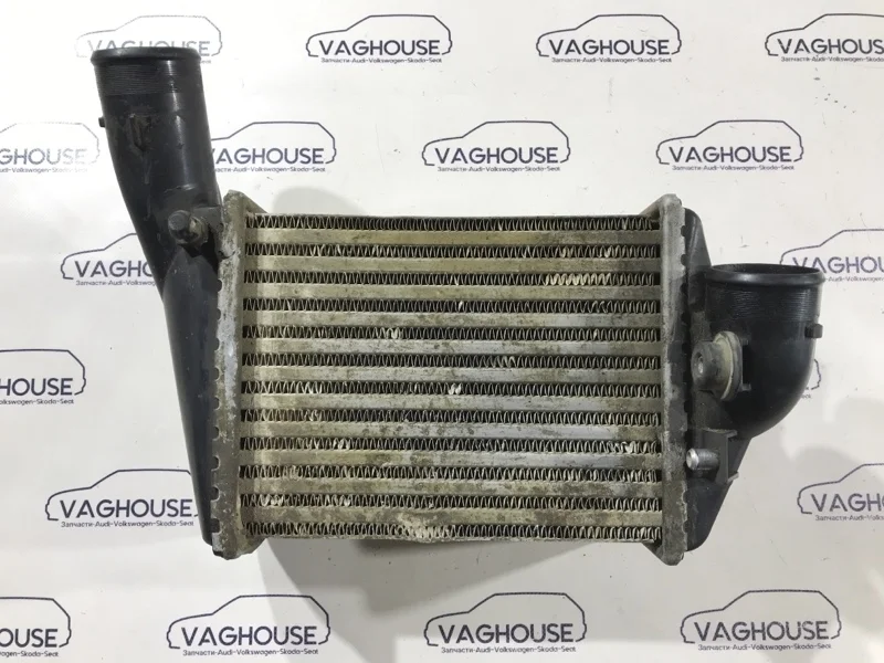 Интеркулер Audi A6 C5 4B 2.7 2003