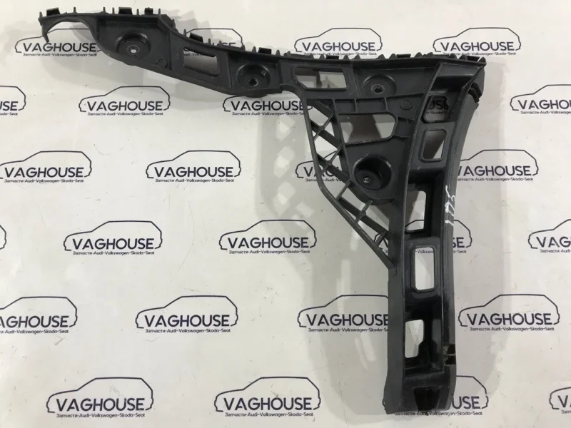 Крепление бампера заднее правое Volkswagen Polo 5