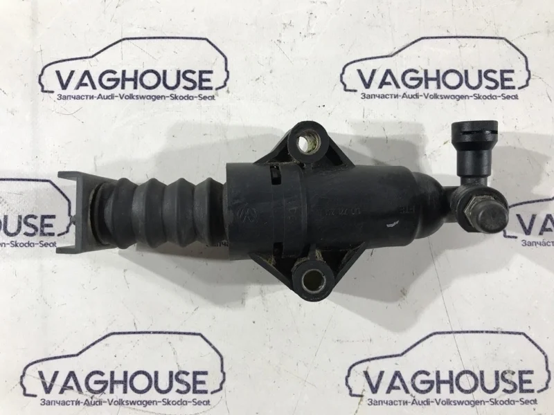 Рабочий цилиндр сцепления Volkswagen Golf MK4 1.6