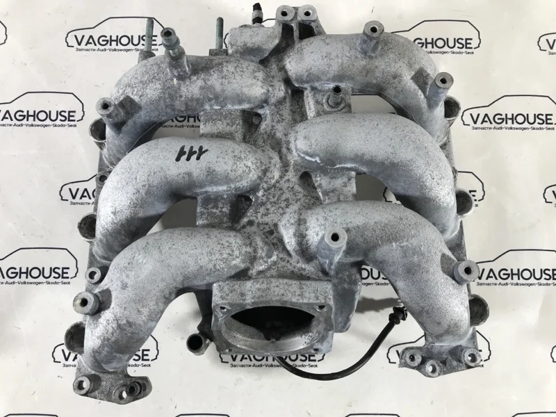Коллектор впускной Audi A6 C5 4B 2.7 AZA 1999