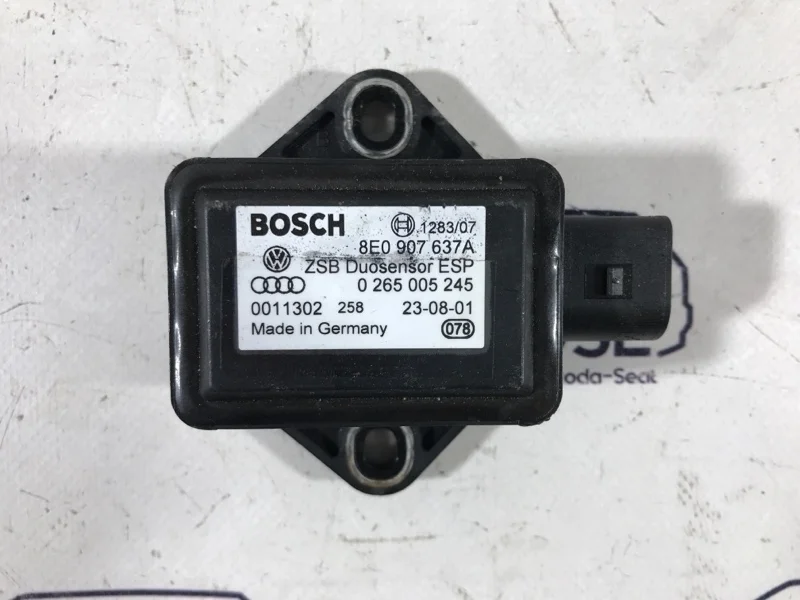 Датчик ускорения Audi A6 4B 2.7 ARE 2001