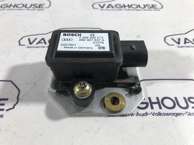 Датчик ускорения Audi A6 С5 2002