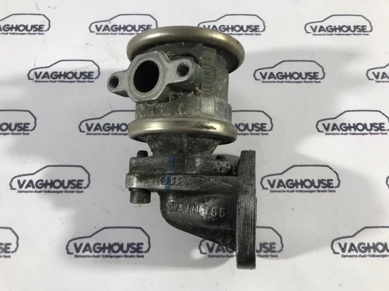 Клапан егр Audi A6 C5 4B 2.4 1999