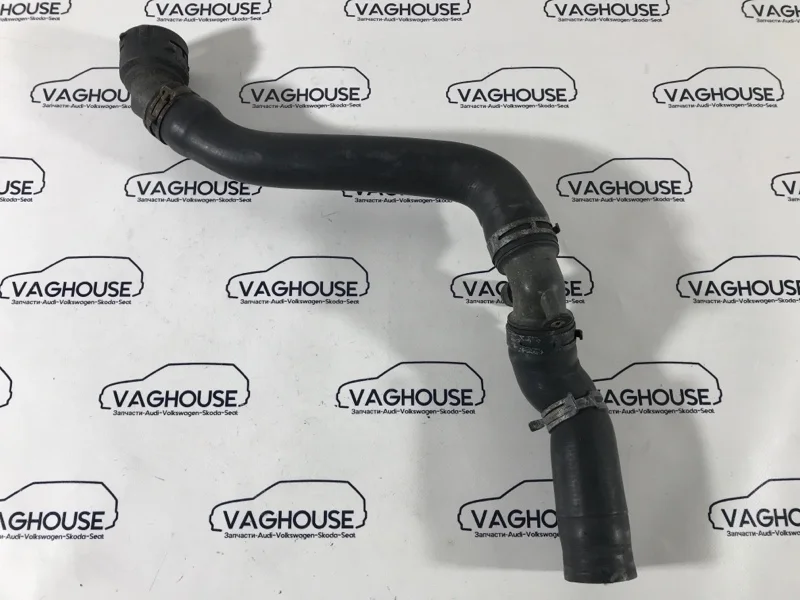 Патрубок радиатора Volkswagen Golf MK4 1998