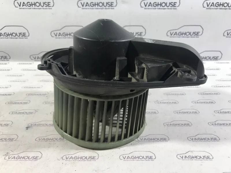 Мотор печки Volkswagen Passat B5 3B2 1.8 1999