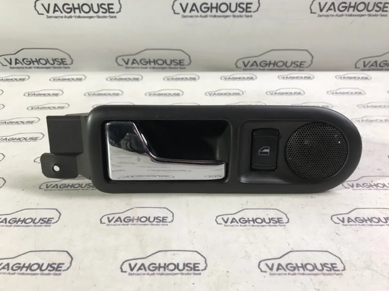 Ручка двери внутренняя задняя левая Volkswagen