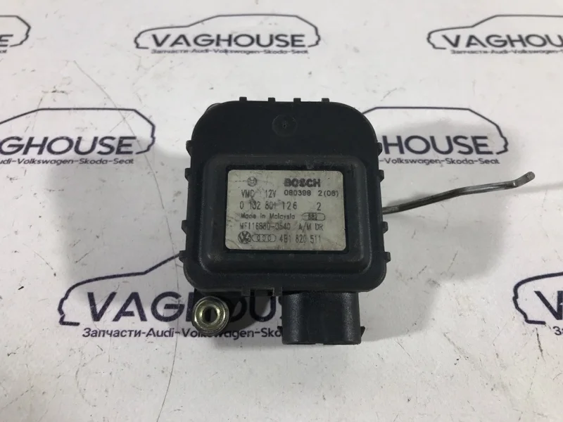 Моторчик заслонки печки Audi A6 C5 4B 2.0 ALT 1999