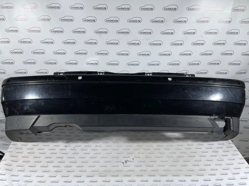 Бампер задний Volkswagen Golf MK3 1.6 AEE 1995