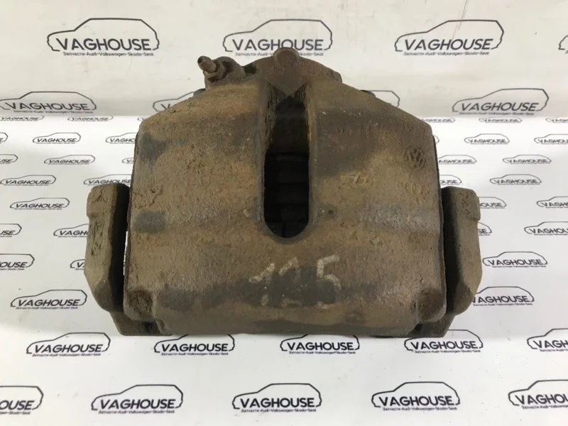 Суппорт передний левый Volkswagen Passat B6 3С 2.0