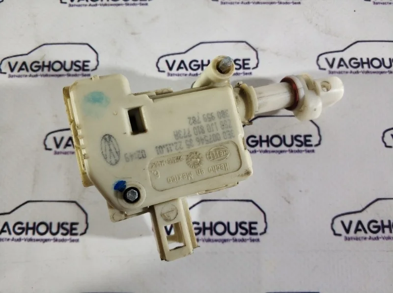 Активатор замка крышки бензобака Volkswagen Jetta